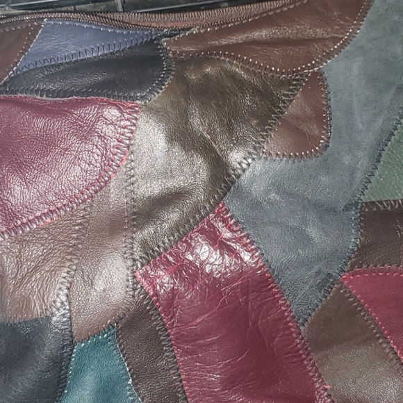 GREAT AMERICAN PATCHED LEATHER SHOULDER BAG EUC. - Picture 2 of 8